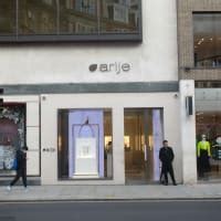 arije london